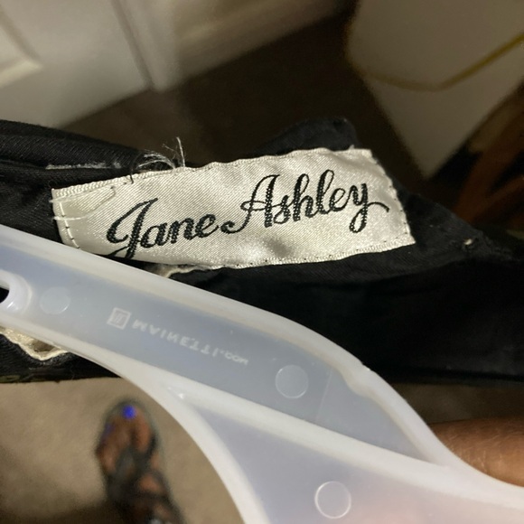 Jane Ashley, Vintage Black Top & skirt Sz L, beaded & Sequined - Picture 6 of 8